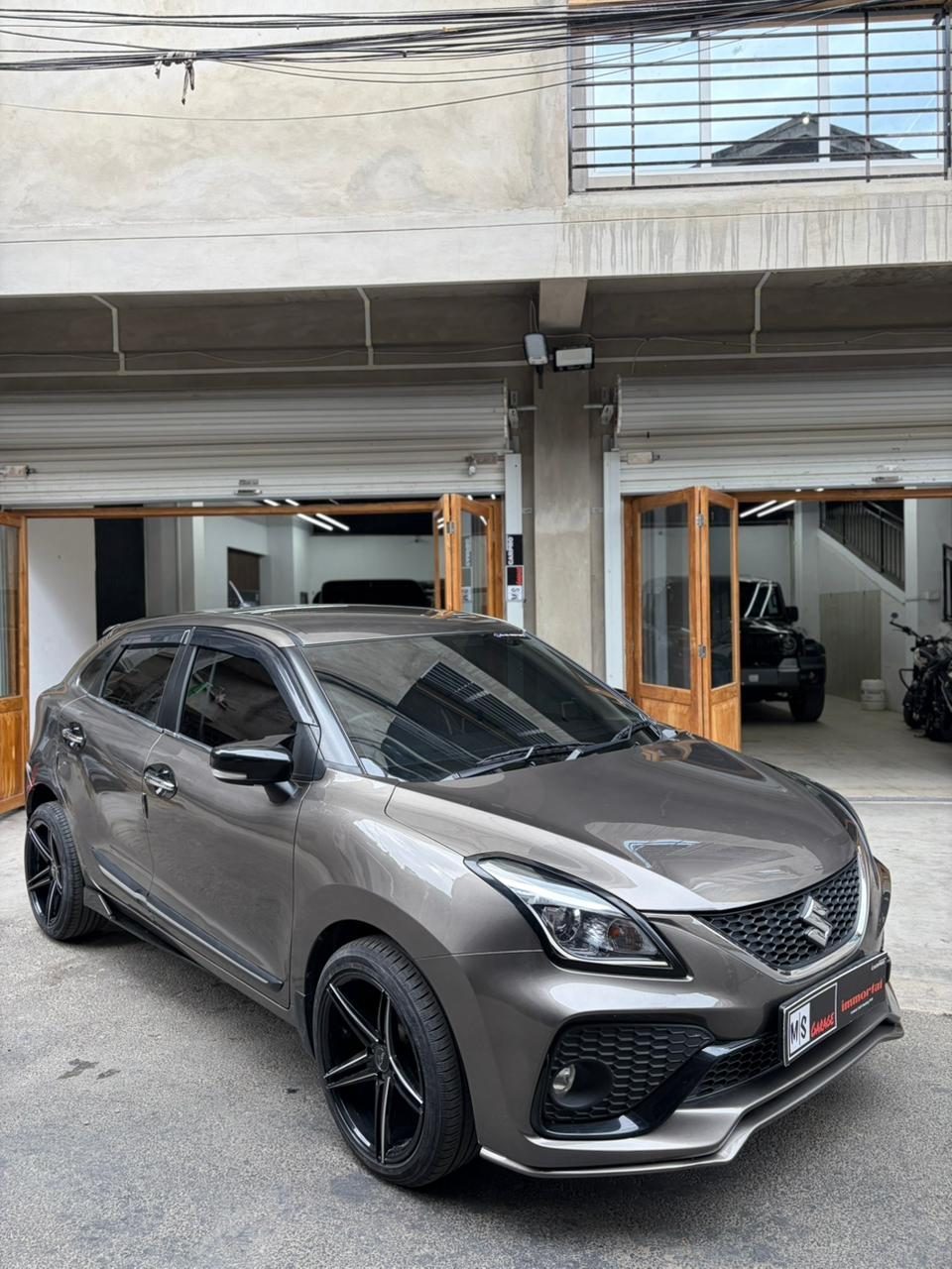 Custom Carbon Fiber Touches